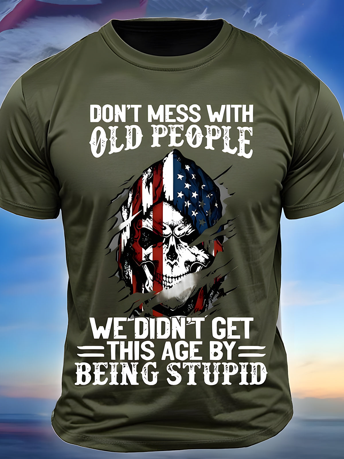 Don't Mess With Old People Men's T-shirt